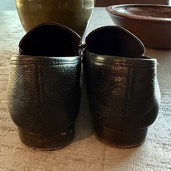 Tory Burch Perrine Black Leather Loafers - Picture 3 of 6